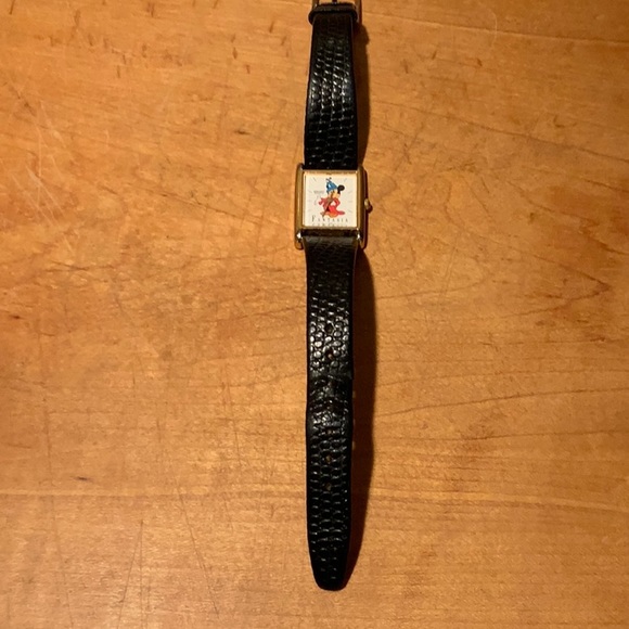 Vintage Disney Fantasia Mickey Mouse Watch - Picture 6 of 7